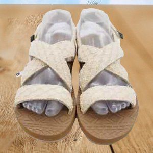 LUK*EES Oatmeal Colored Sandals NWT Womans Size 10